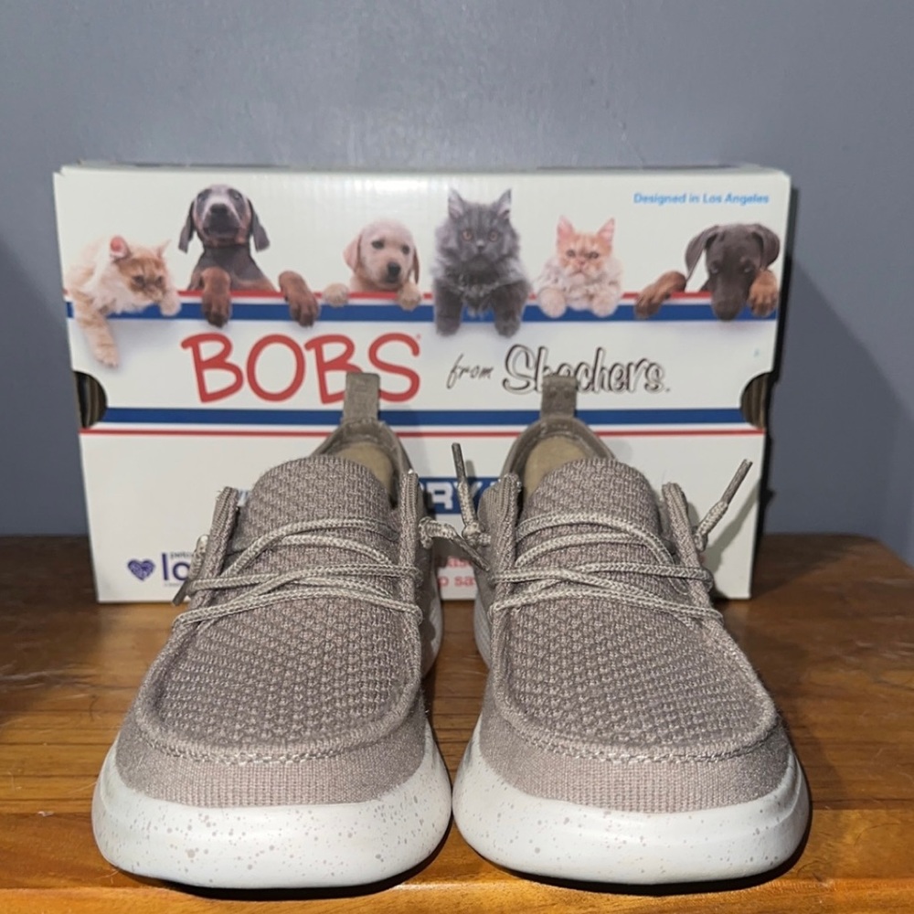 Bobs by sketchers skipper